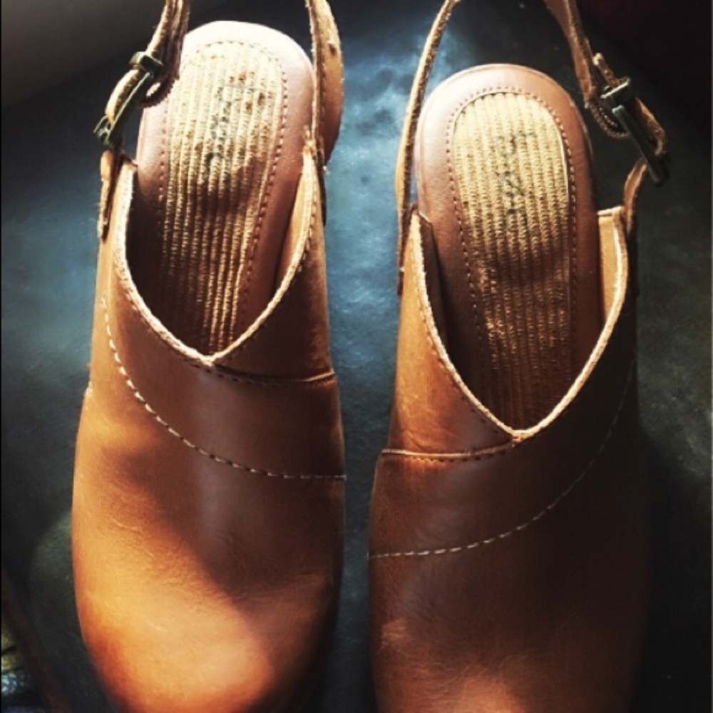BOC Clogs sz 6